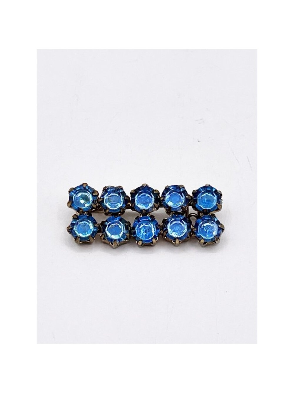 Vintage 50s Blue Rhinestone Brooch Gold Tone Bar Pin Mid Century Sapphire Glass